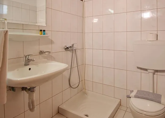 Guest house Ostria 3*