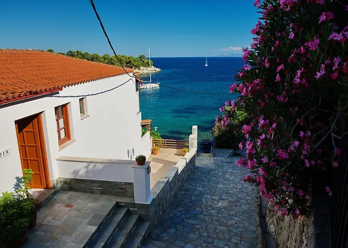 Guest house Ostria Patitiri (Alonnisos)